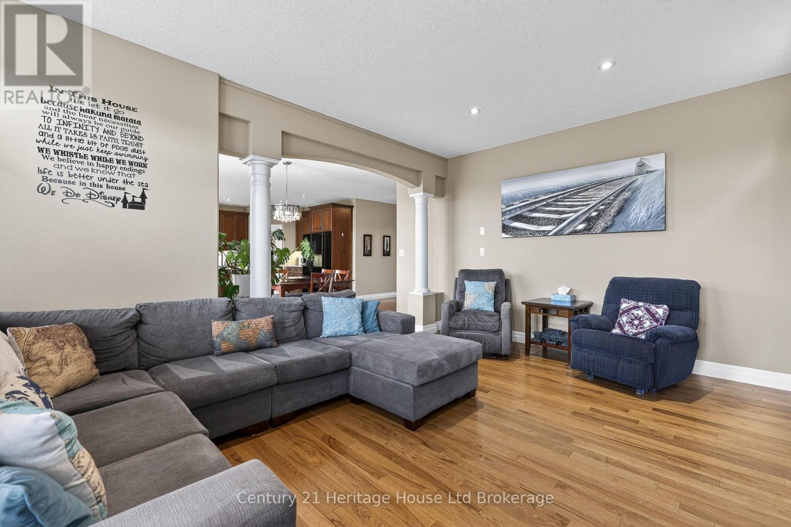 149 Juno Crescent, Woodstock (Woodstock - North), Ontario  N4T 0H6 - Photo 17 - X13063658