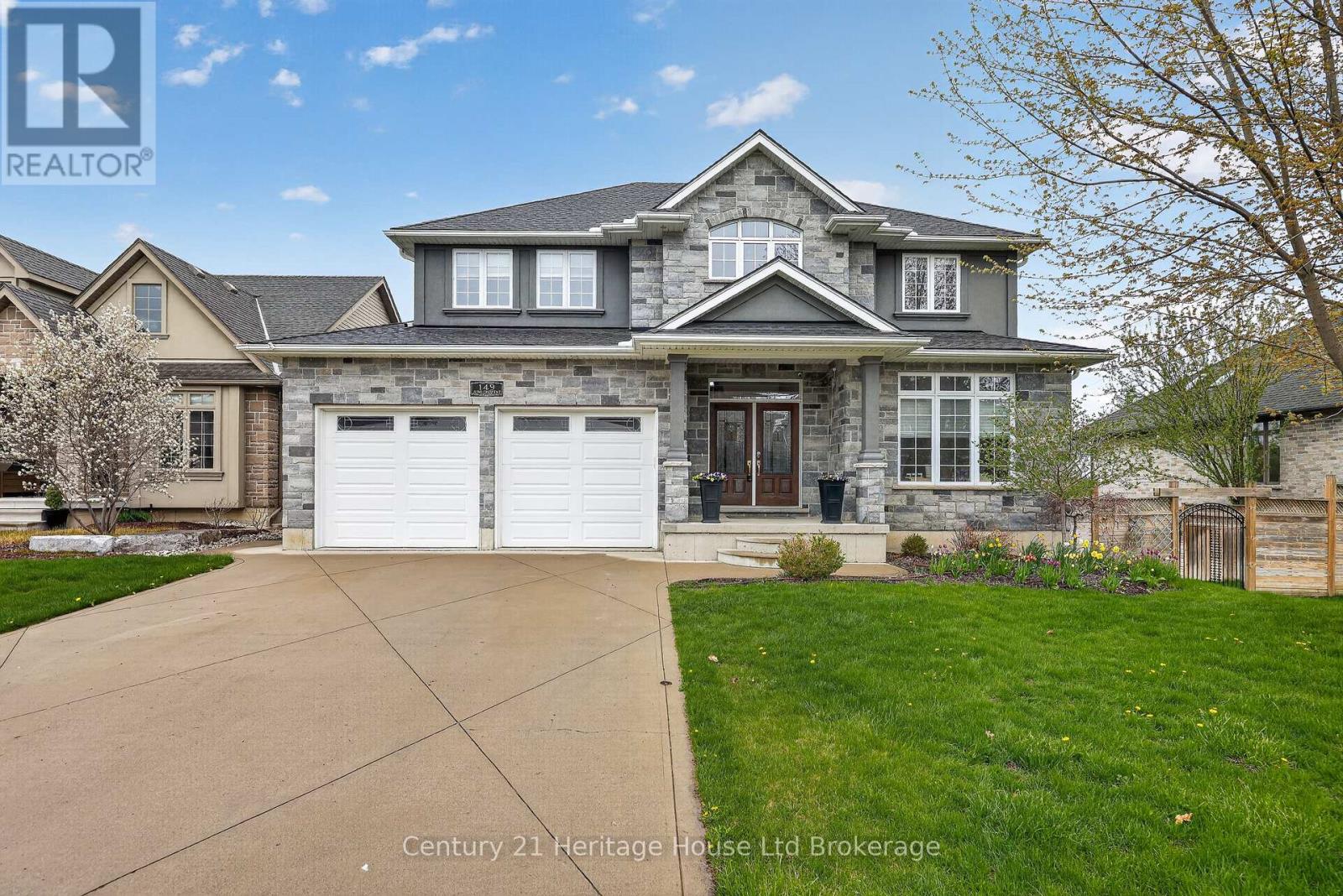 149 Juno Crescent, Woodstock (Woodstock - North), Ontario  N4T 0H6 - Photo 2 - X13063658