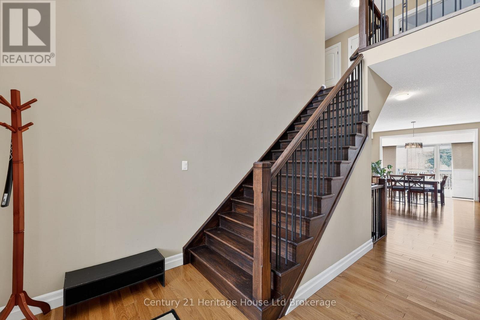 149 Juno Crescent, Woodstock (Woodstock - North), Ontario  N4T 0H6 - Photo 6 - X13063658
