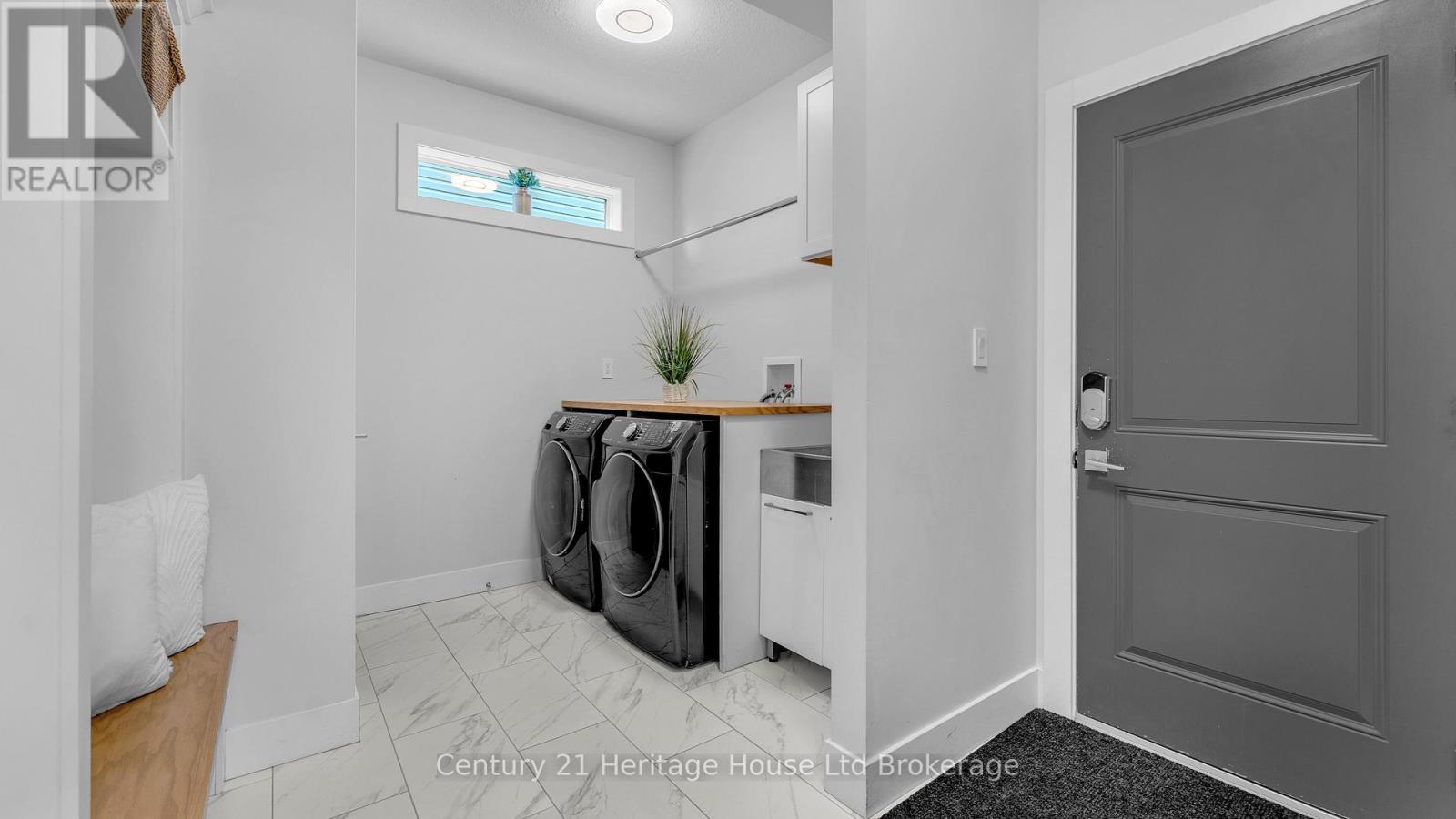 1411 Sandbar Street, London North (North I), Ontario  N6G 0V4 - Photo 15 - X13064134