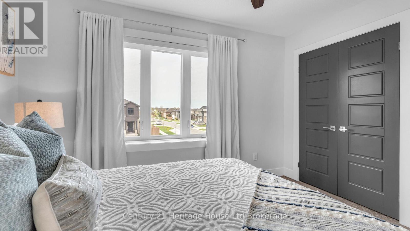 1411 Sandbar Street, London North (North I), Ontario  N6G 0V4 - Photo 21 - X13064134