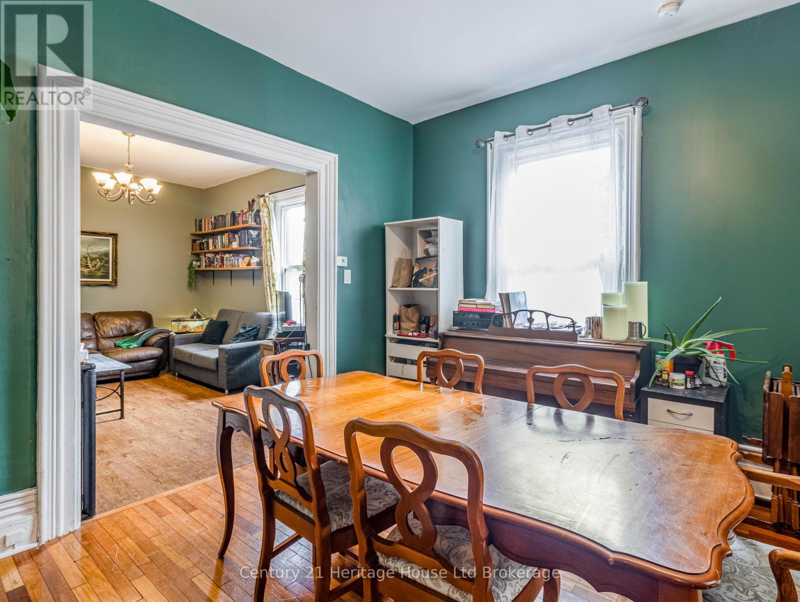 552 Hatch Street, Woodstock (Woodstock - South), Ontario  N4S 1N6 - Photo 6 - X13065580