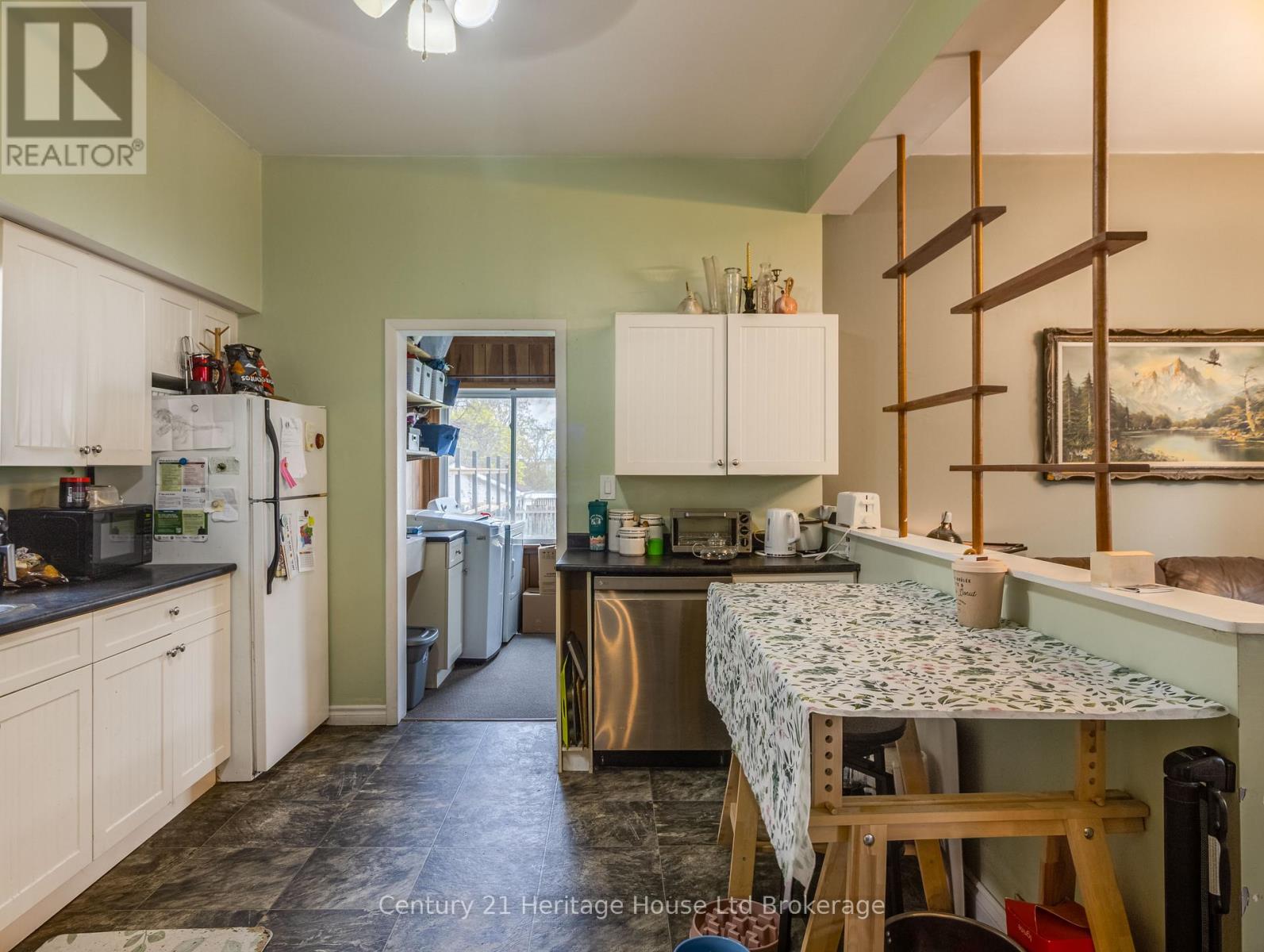 552 Hatch Street, Woodstock (Woodstock - South), Ontario  N4S 1N6 - Photo 9 - X13065580