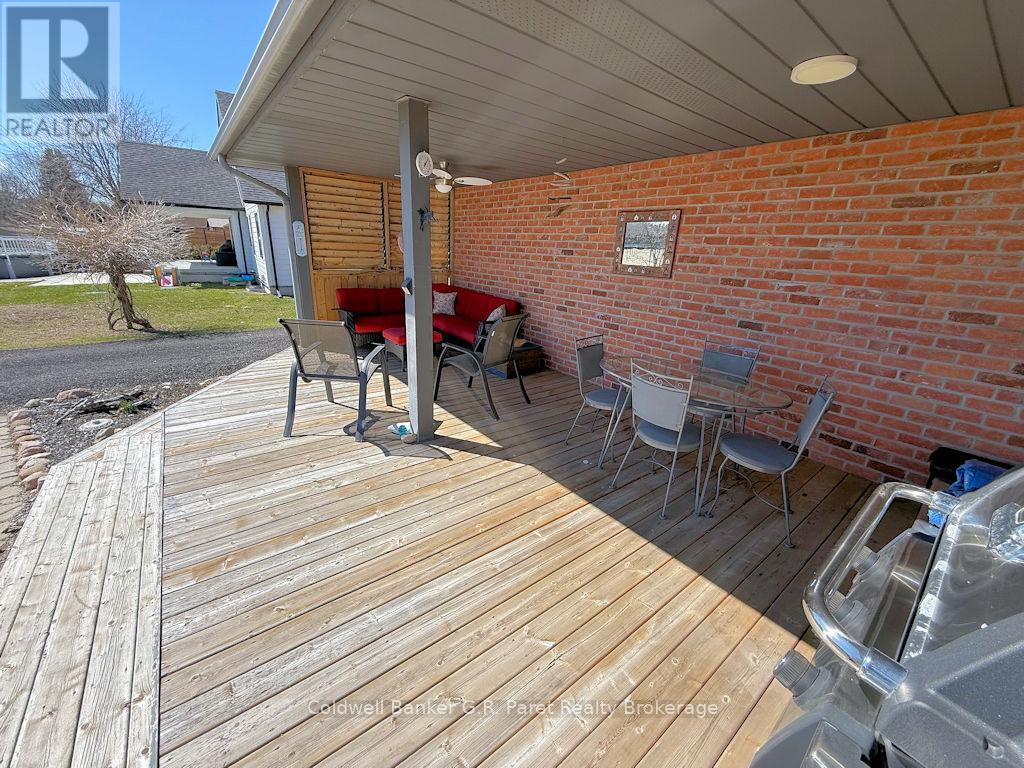 990 Norfolk County Road 21 Road, Norfolk, Ontario  N4B 2W4 - Photo 8 - X13067282