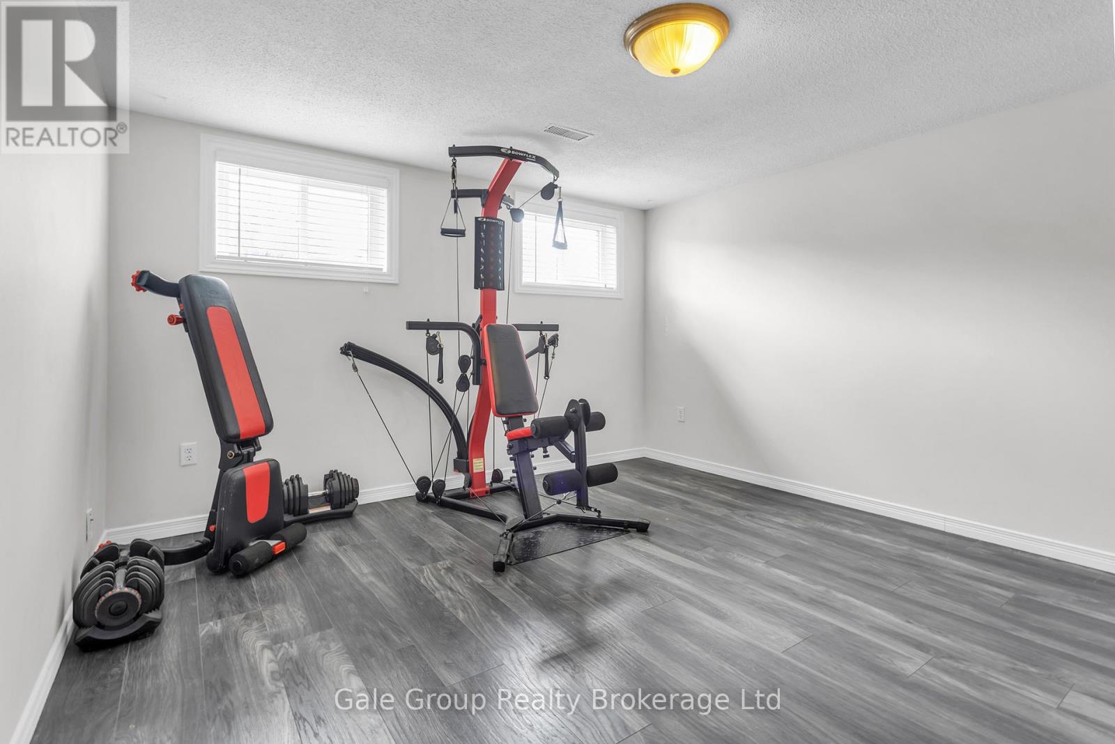 1137 Pearson Drive, Woodstock (Woodstock - North), Ontario  N4S 8J4 - Photo 18 - X13067680