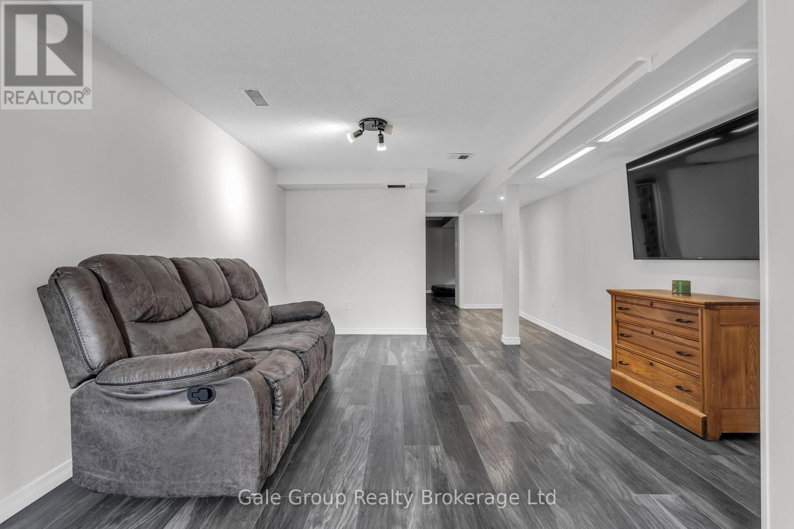 1137 Pearson Drive, Woodstock (Woodstock - North), Ontario  N4S 8J4 - Photo 19 - X13067680