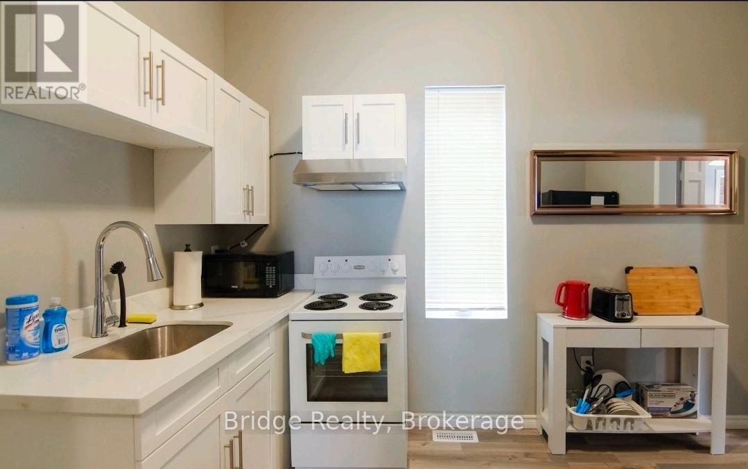 144 Adelaide Street N, London East (East L), Ontario  N6B 3G8 - Photo 12 - X13069322