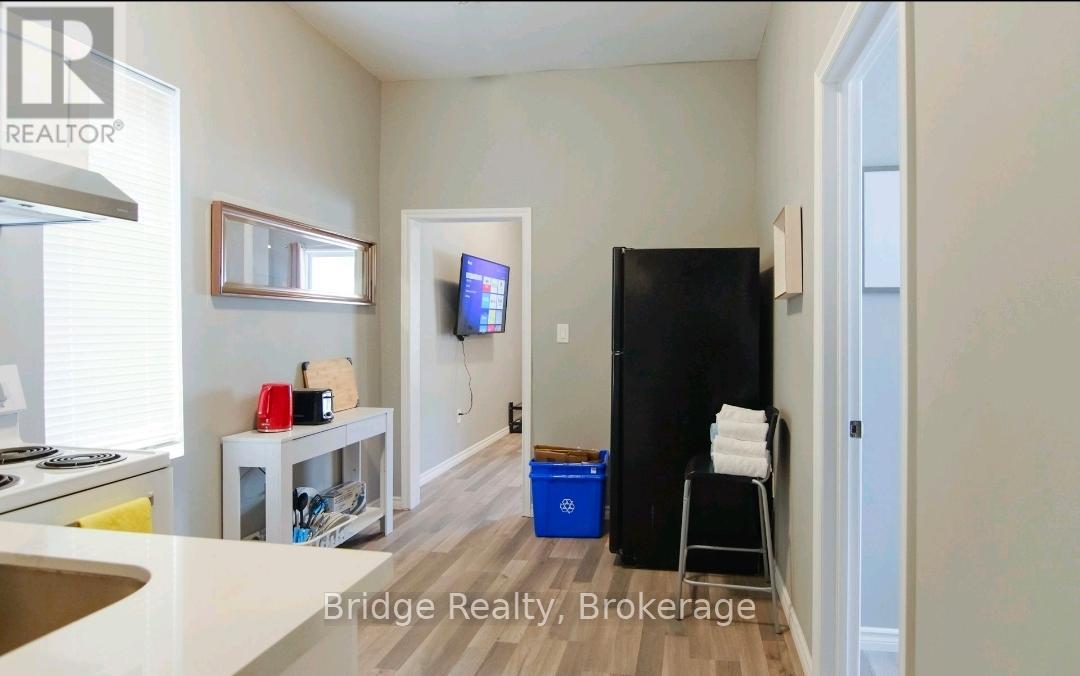 144 Adelaide Street N, London East (East L), Ontario  N6B 3G8 - Photo 13 - X13069322