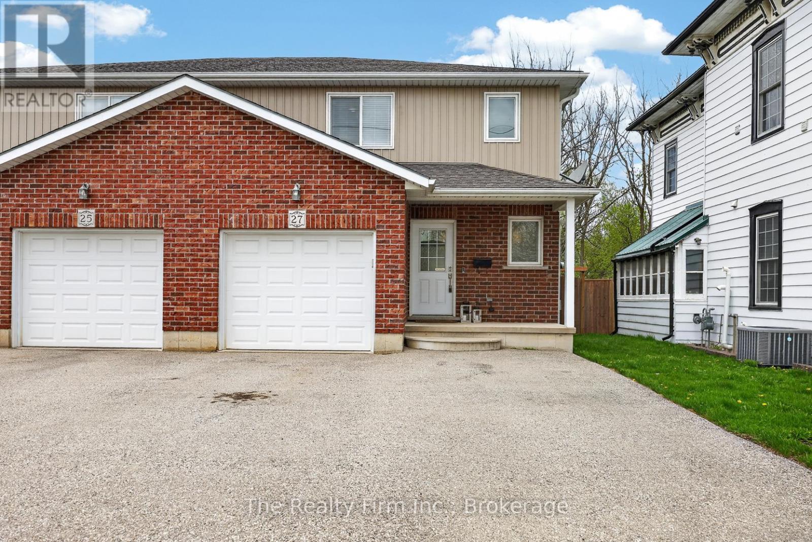 27 Catherine Street, Ingersoll (Ingersoll - North), Ontario  N5C 1L2 - Photo 3 - X13069412