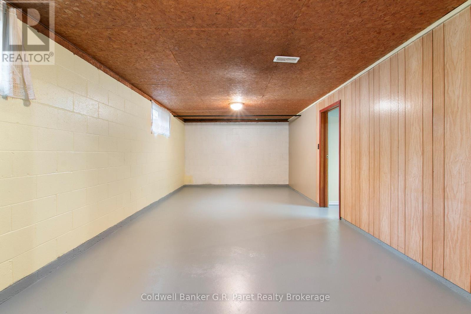 105 Queen Street, Tillsonburg, Ontario  N4G 3H4 - Photo 17 - X13070774