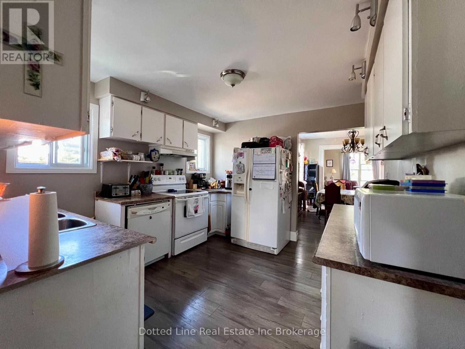 38 Harvey Street, Aylmer, Ontario  N5H 1T1 - Photo 3 - X13075950