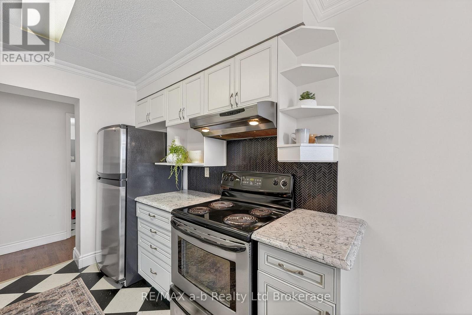 402 - 75 Bridge Street E, Tillsonburg, Ontario  N4G 1T1 - Photo 15 - X13079408