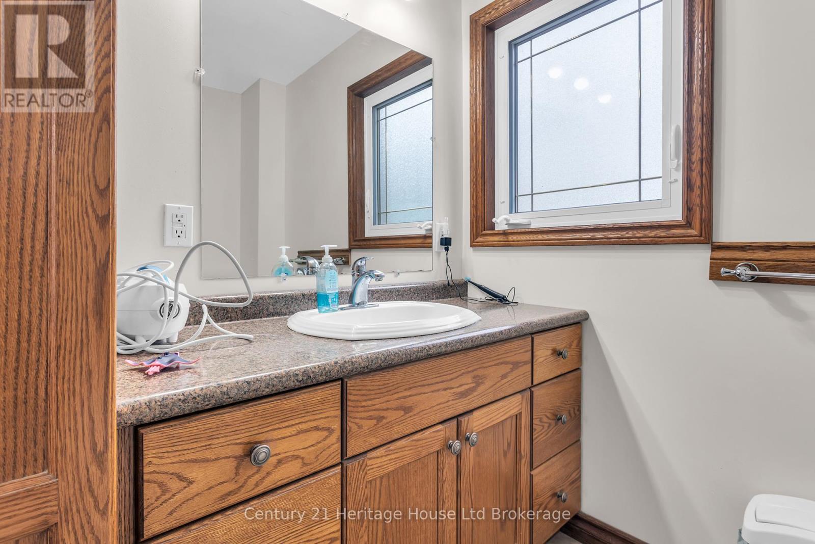 37 Church Street E, Norwich (Burgessville), Ontario  N0J 1P0 - Photo 17 - X13080684