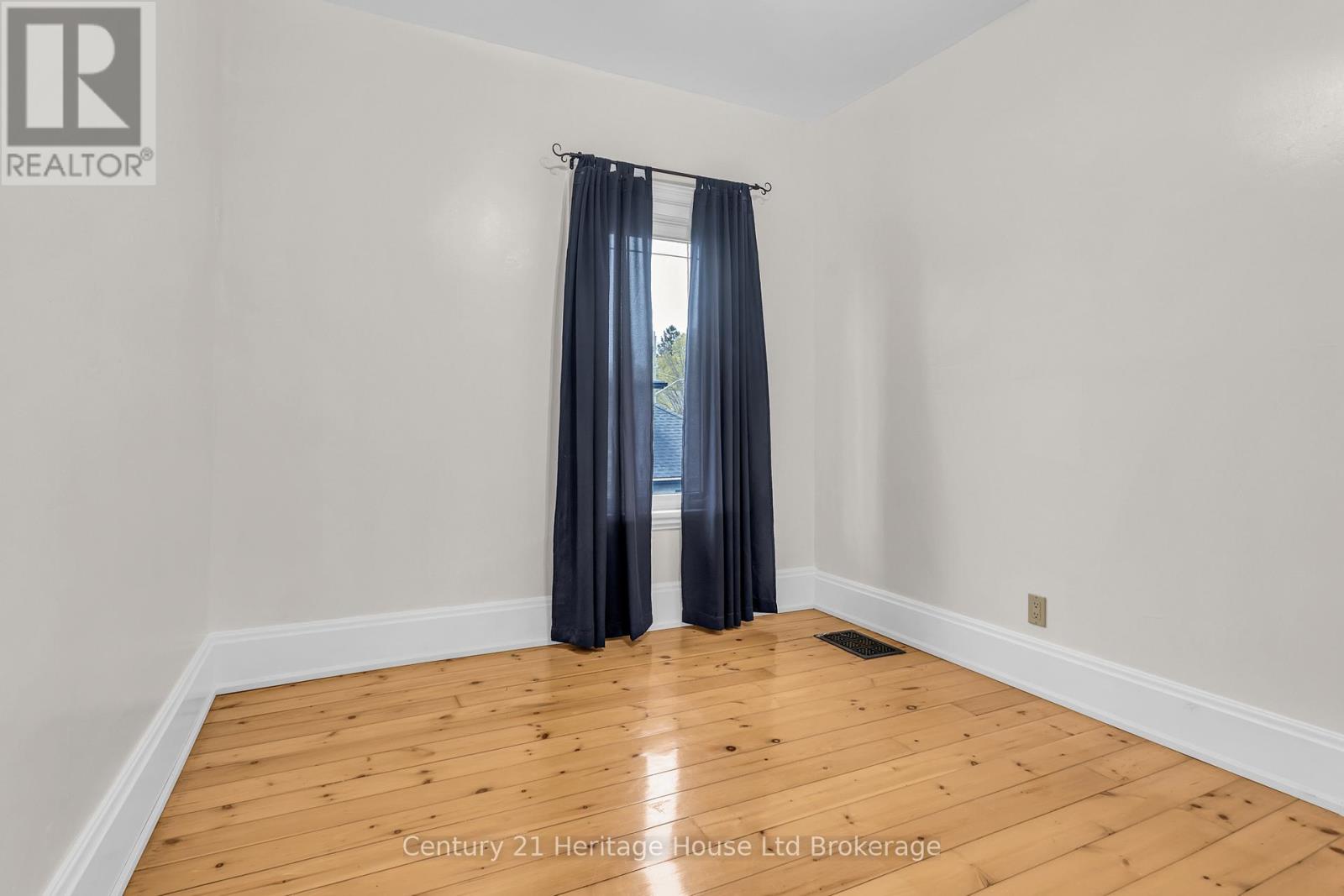 37 Church Street E, Norwich (Burgessville), Ontario  N0J 1P0 - Photo 18 - X13080684
