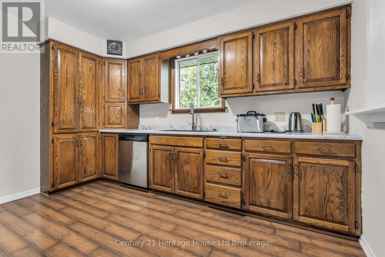 37 Church Street E, Norwich (Burgessville), Ontario  N0J 1P0 - Photo 4 - X13080684