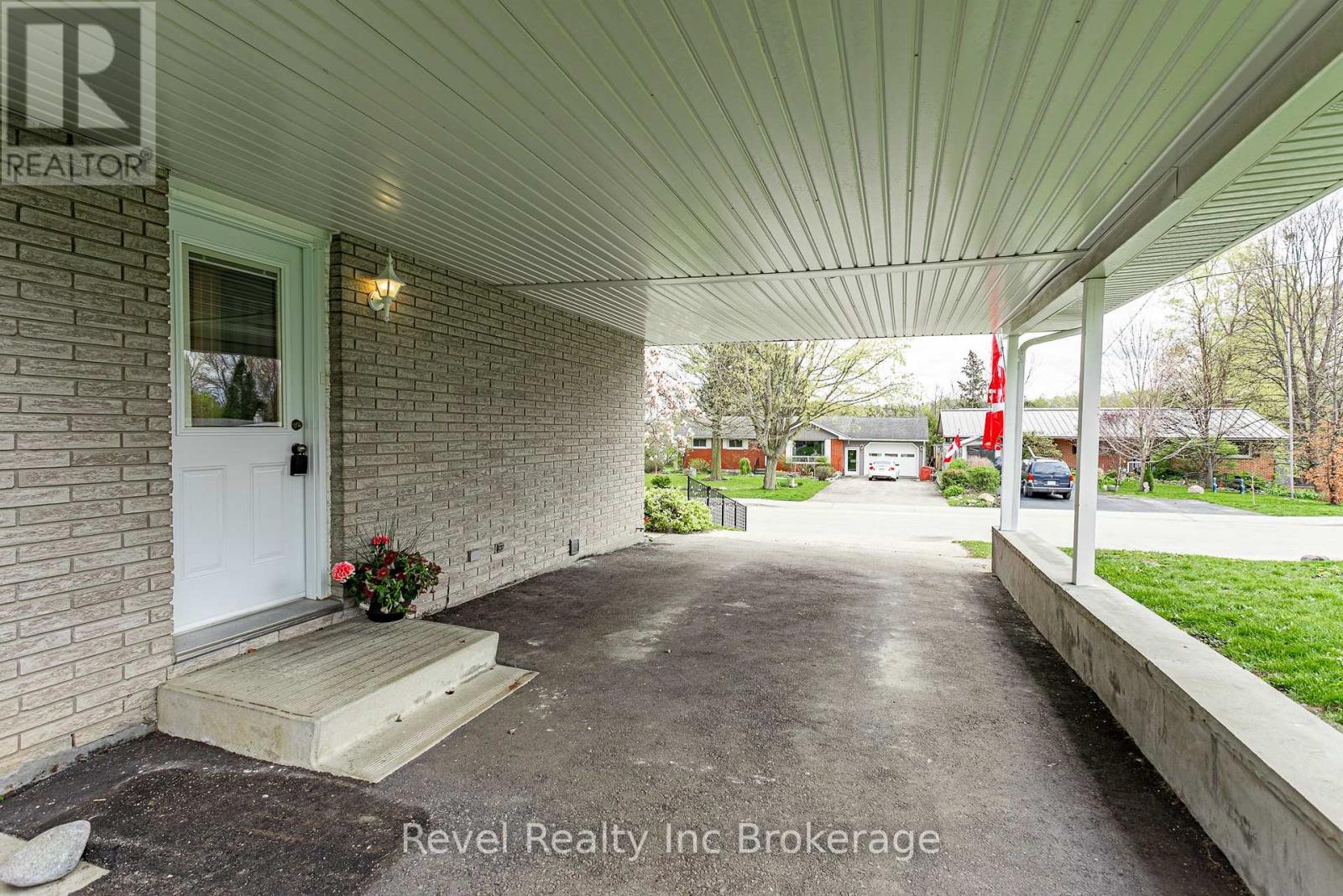 311 Tunis Street, Ingersoll (Ingersoll - South), Ontario  N5C 1W9 - Photo 30 - X13081502