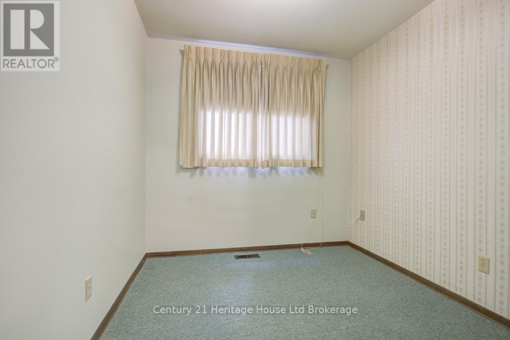 165 Park Row, Woodstock (Woodstock - South), Ontario  N4S 1V9 - Photo 13 - X13086184