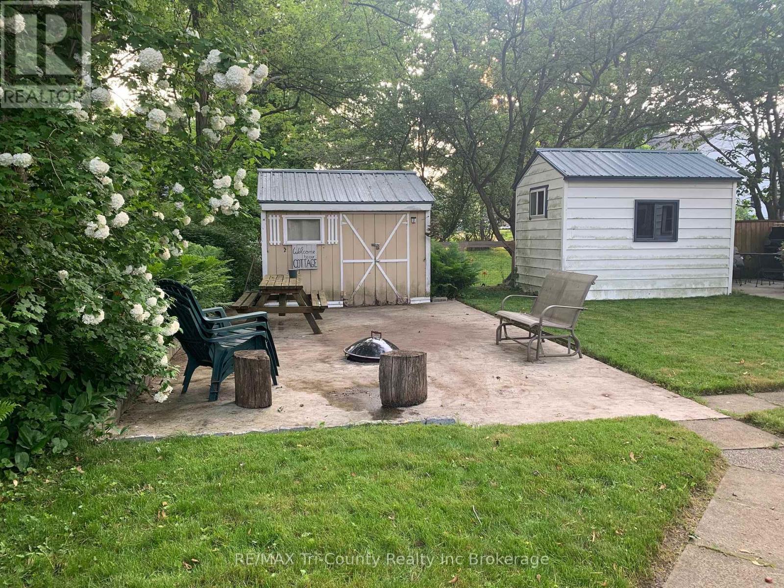 11 Elizabeth Street, Bayham (Port Burwell), Ontario  N0J 1T0 - Photo 21 - X13087258