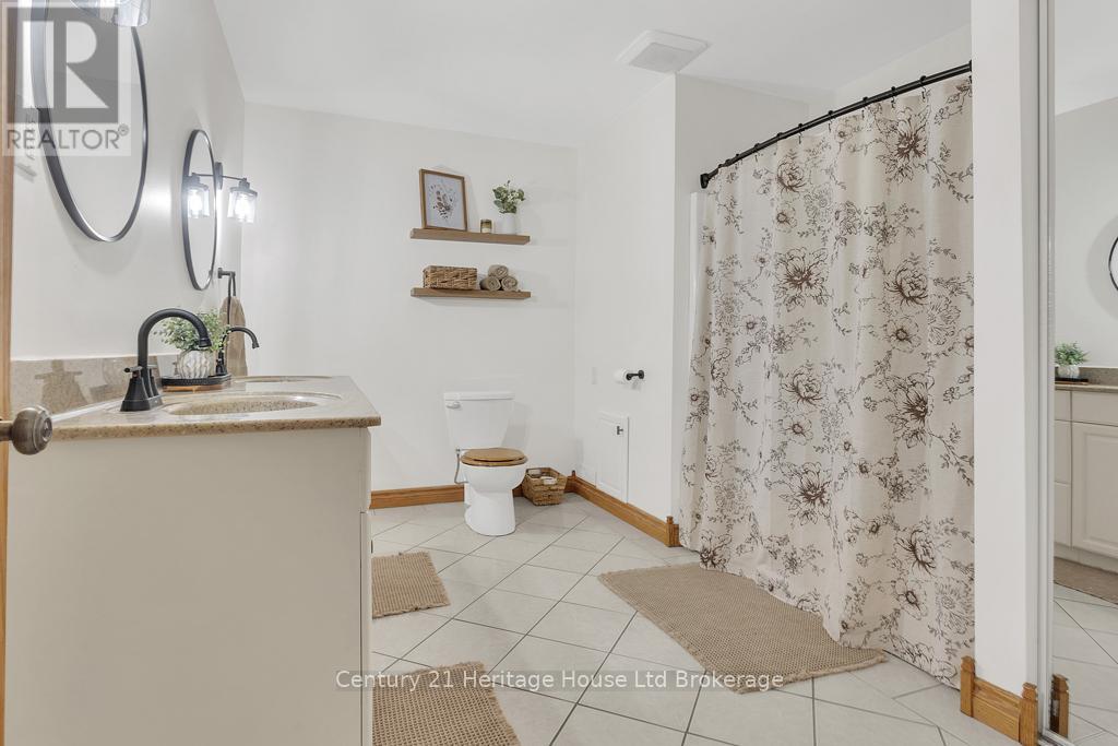 1668 Perth 123 Road, Perth South (Blanshard), Ontario  N4X 1C6 - Photo 14 - X13089940