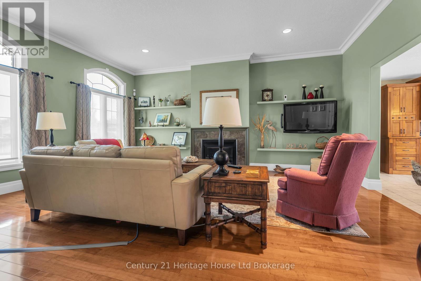 7 Lyndale Road, Tillsonburg, Ontario  N4G 5V9 - Photo 11 - X13092472