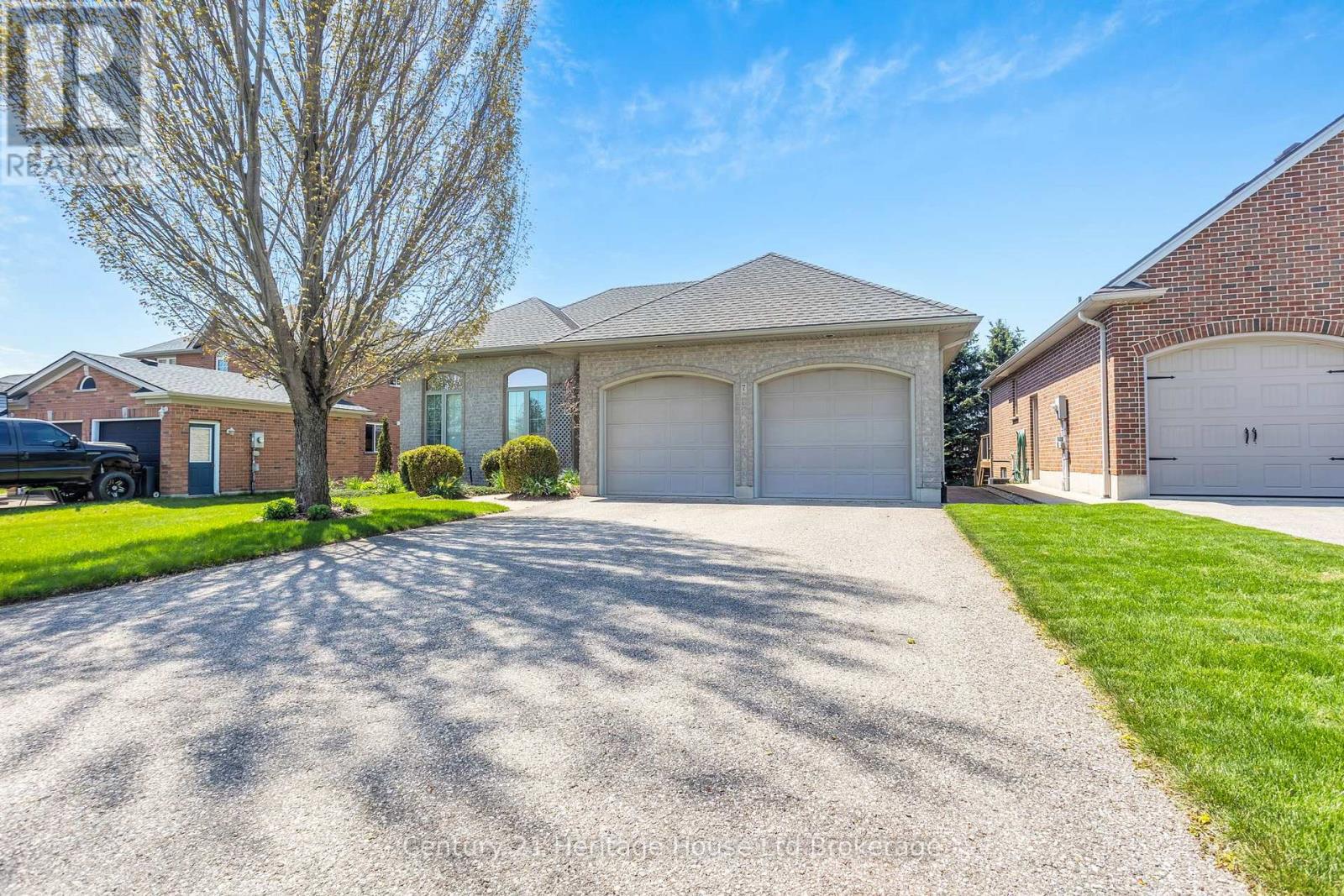 7 Lyndale Road, Tillsonburg, Ontario  N4G 5V9 - Photo 28 - X13092472