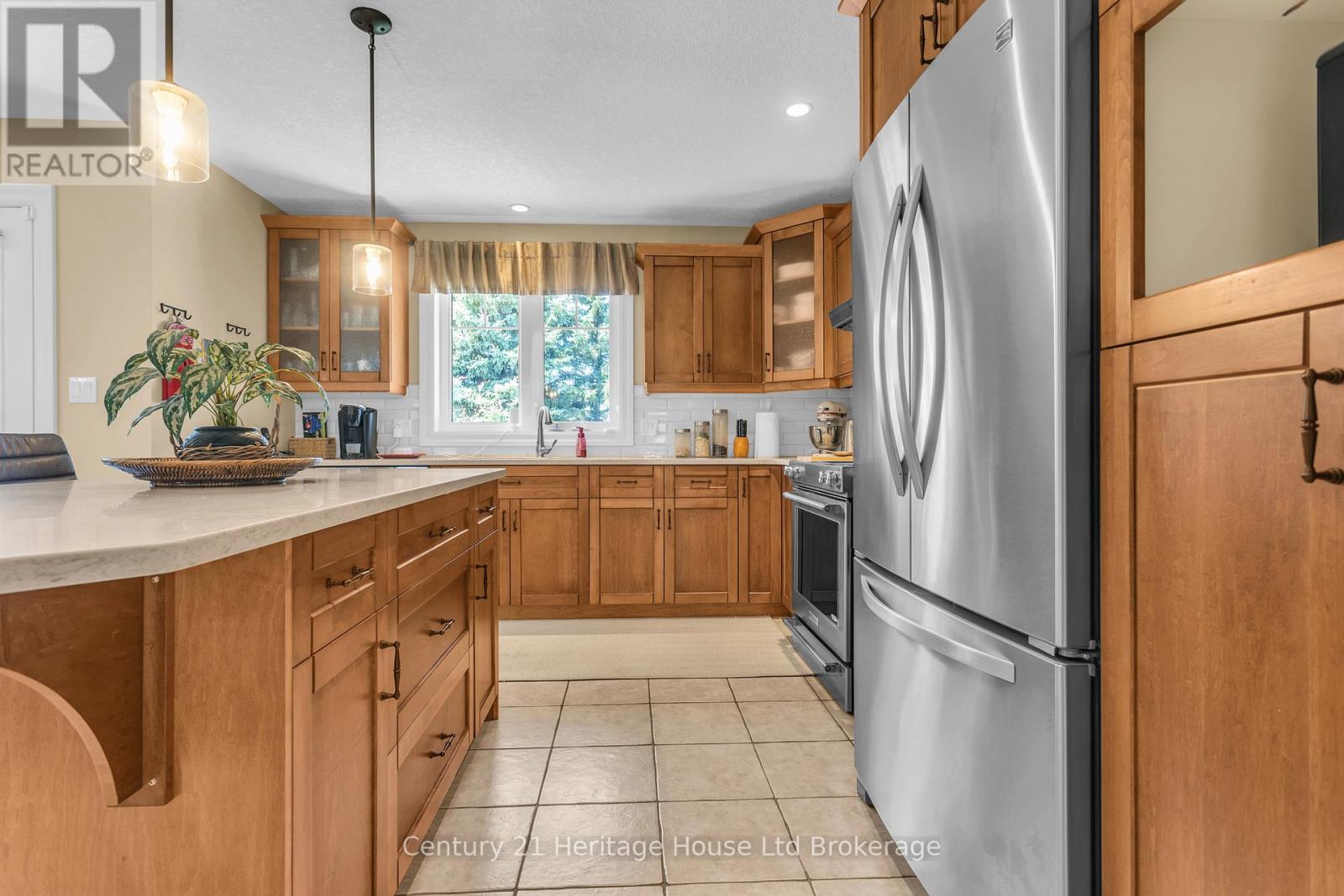 7 Lyndale Road, Tillsonburg, Ontario  N4G 5V9 - Photo 9 - X13092472
