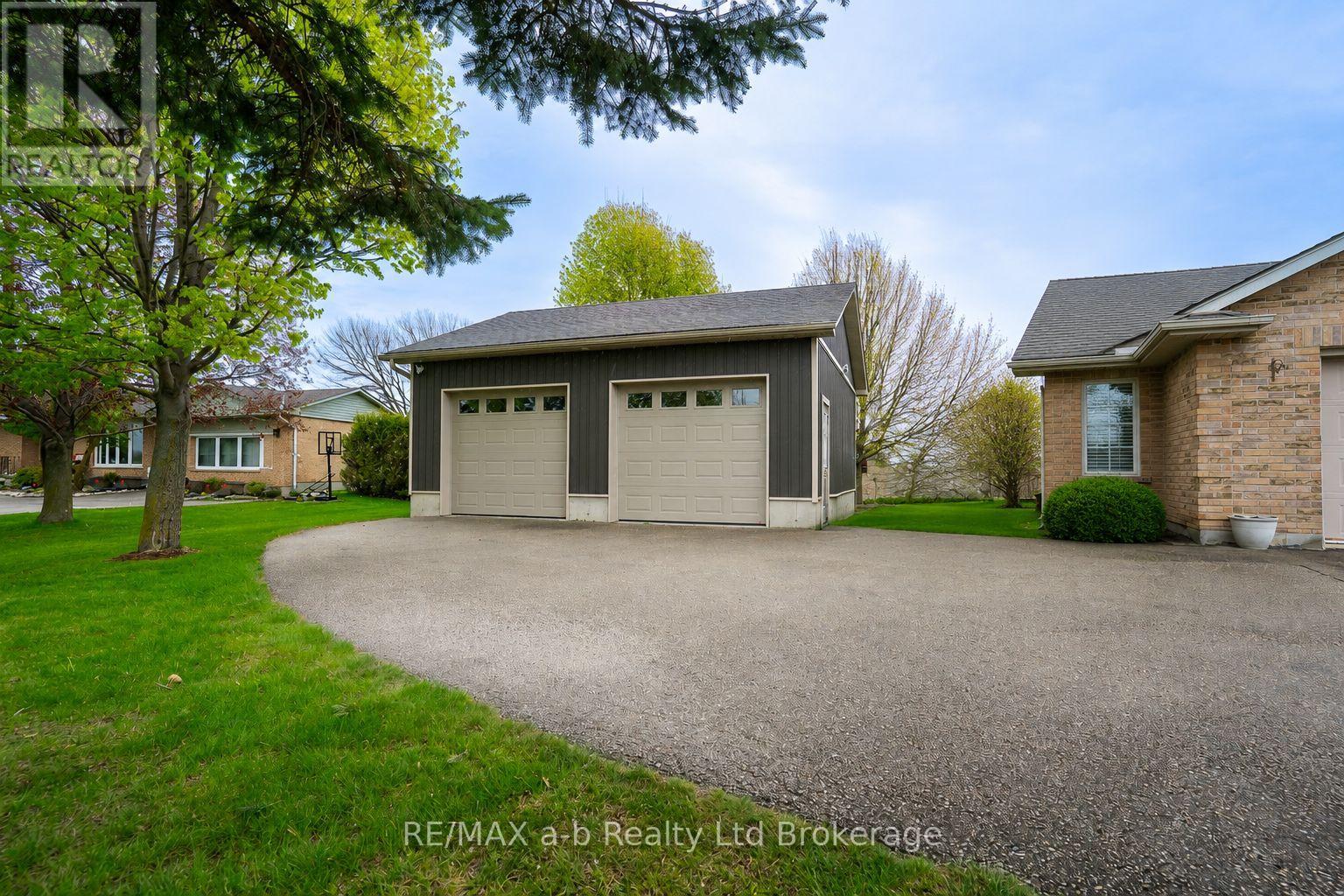 505354 Old Stage Road, Norwich (Oxford Centre), Ontario  N4S 7V8 - Photo 3 - X13095996