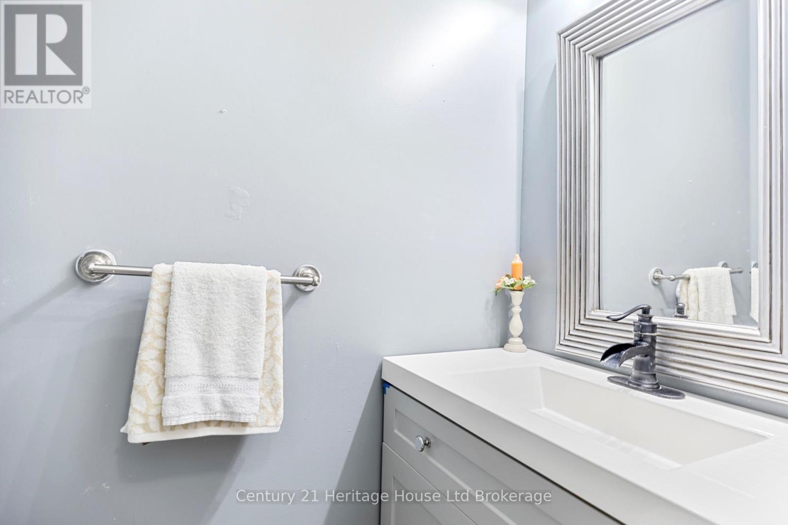 86 Lysanda Court, London South (South T), Ontario  N5Z 4L4 - Photo 19 - X13104838