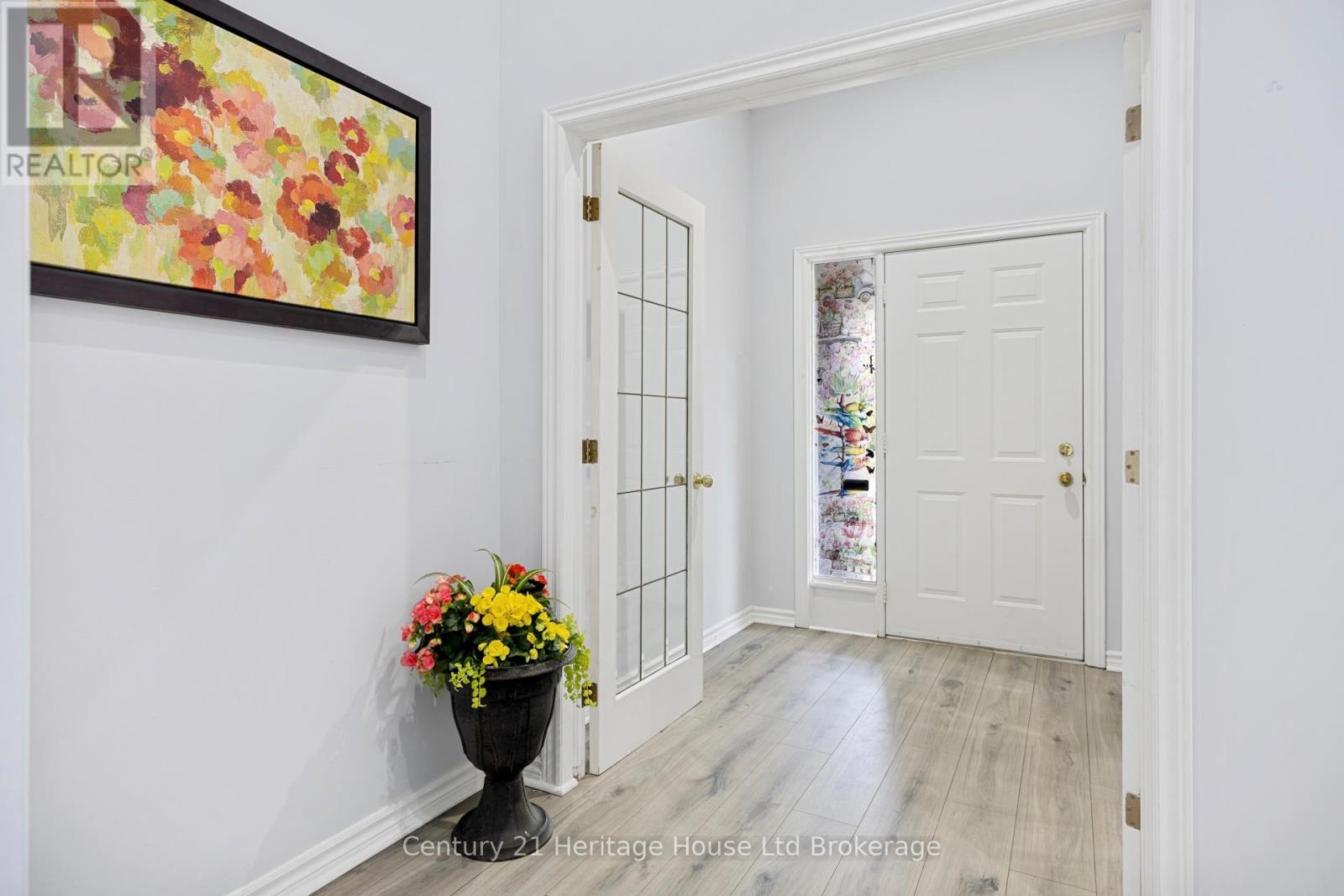 86 Lysanda Court, London South (South T), Ontario  N5Z 4L4 - Photo 4 - X13104838