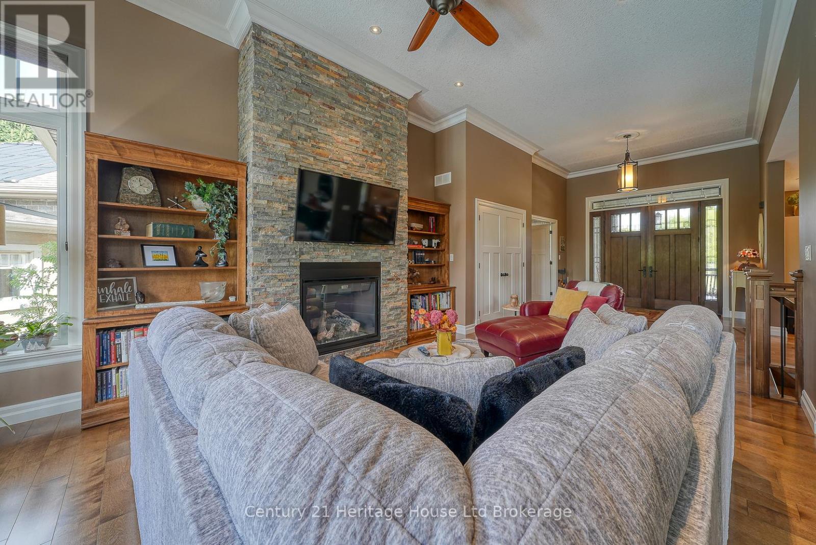 563 Lakeview Drive, Woodstock (Woodstock - North), Ontario  N4T 0C7 - Photo 11 - X13109272