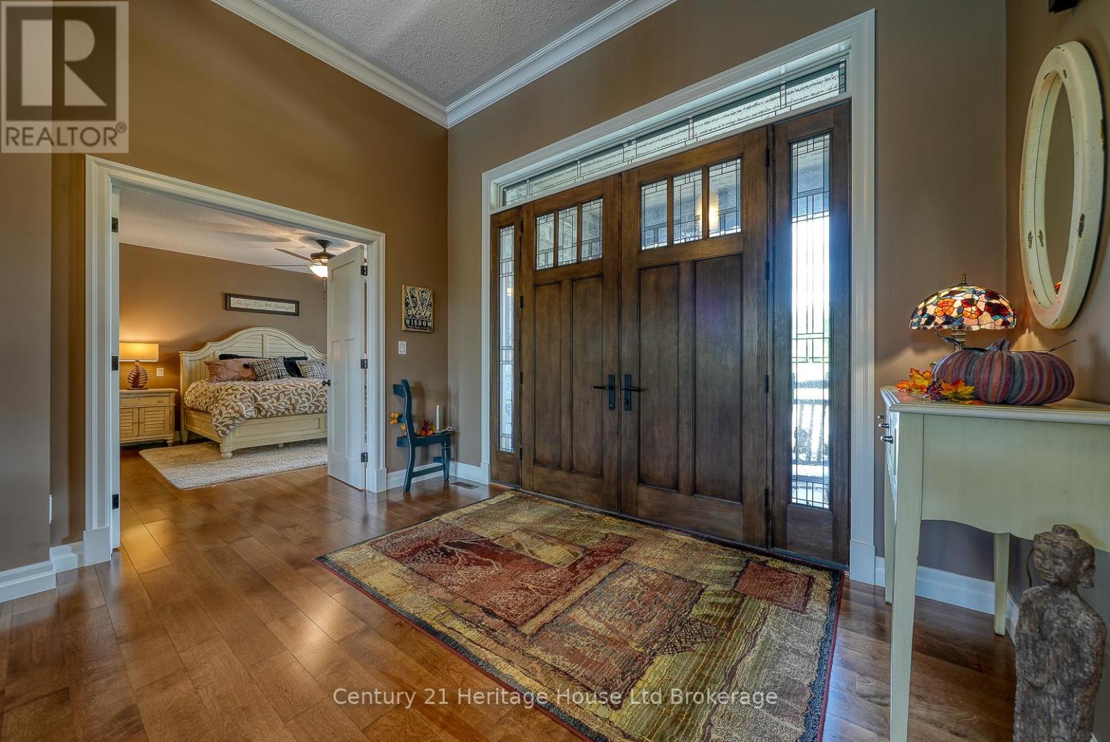 563 Lakeview Drive, Woodstock (Woodstock - North), Ontario  N4T 0C7 - Photo 5 - X13109272
