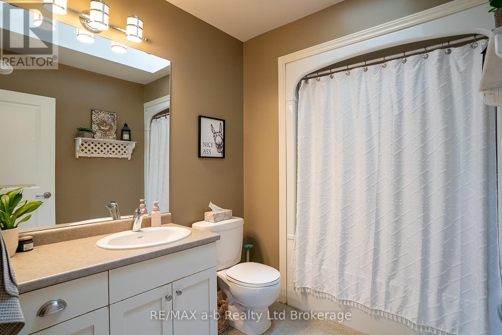 4 Otterview Drive, Norwich (Otterville), Ontario  N0J 1R0 - Photo 23 - X13112344