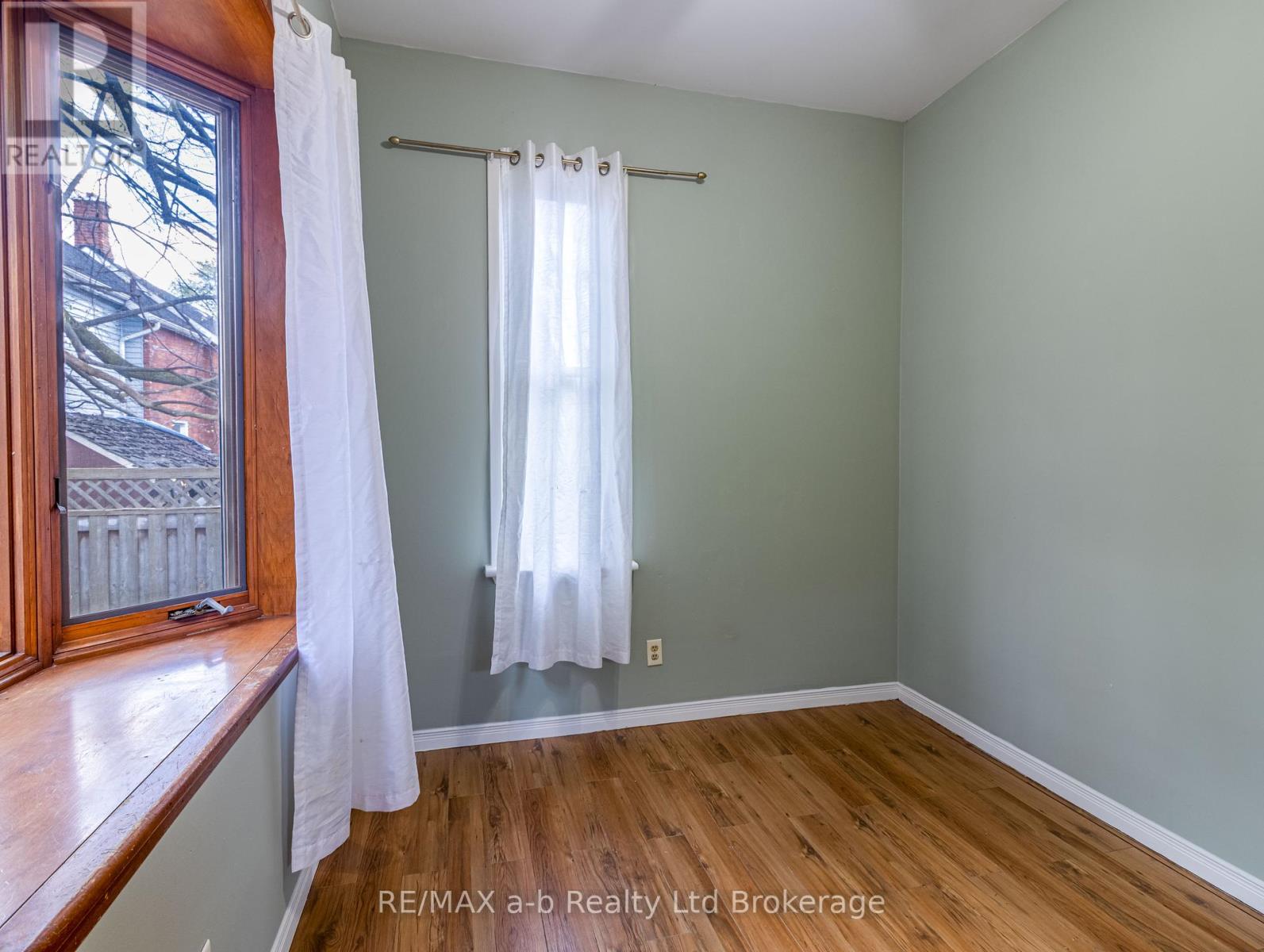 544 Grace Street, Woodstock (Woodstock - North), Ontario  N4S 4N8 - Photo 6 - X13113350