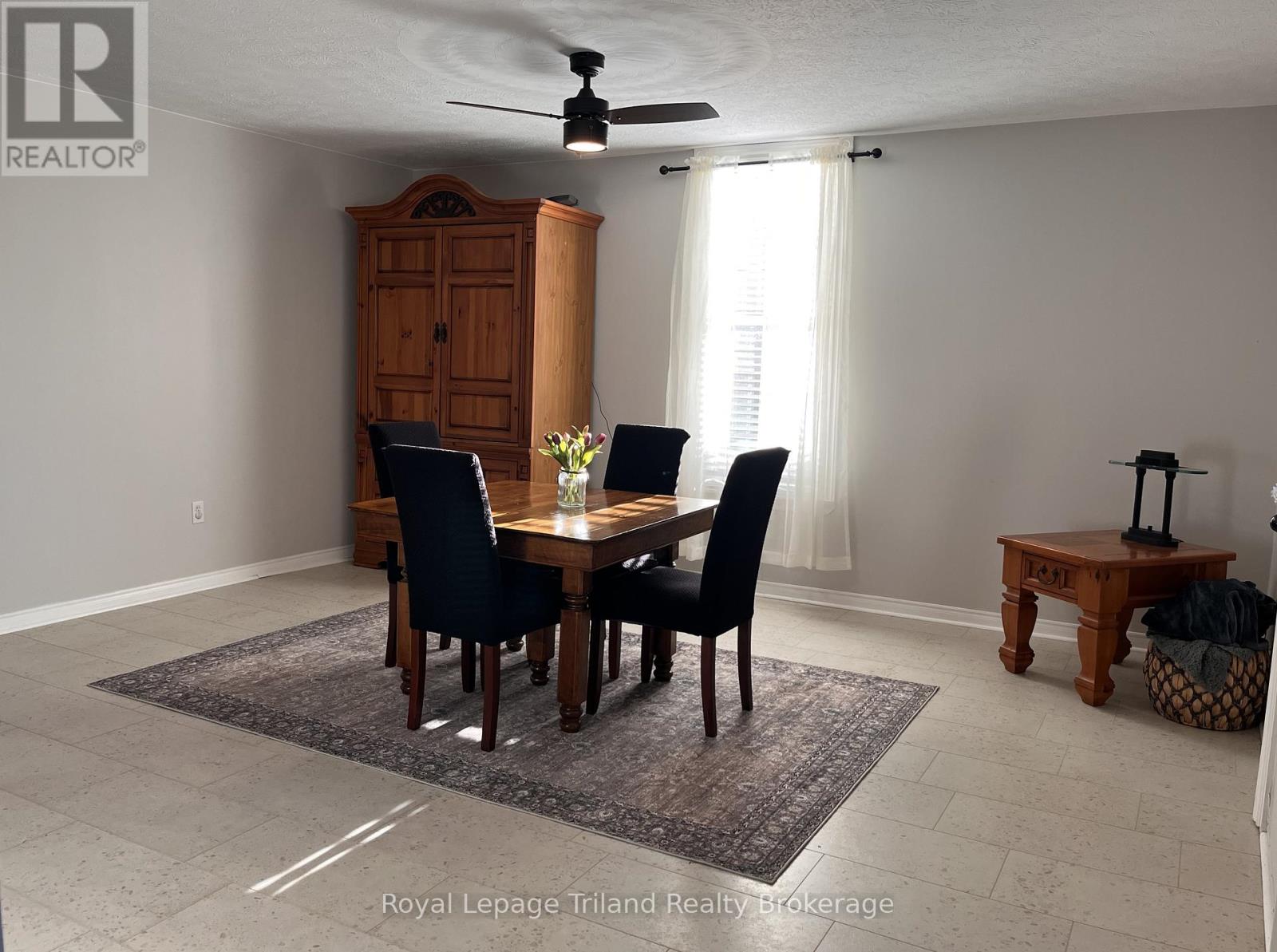 14 Elgin Street W, Norwich (Norwich Town), Ontario  N0J 1P0 - Photo 4 - X13113898
