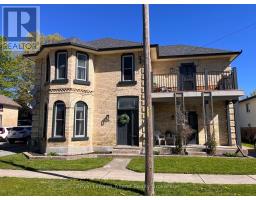 14 ELGIN STREET W, norwich (norwich town), Ontario