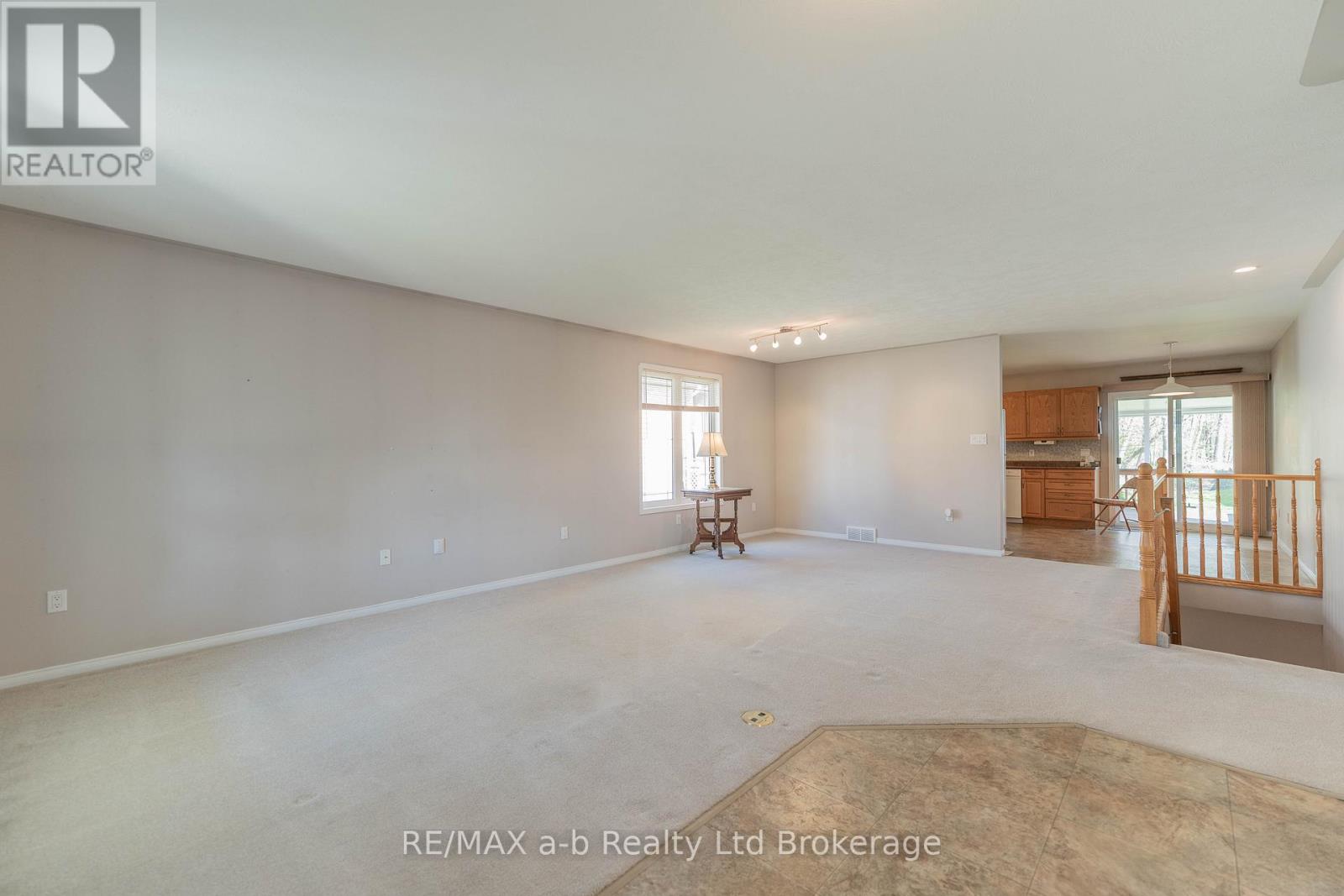 44 Beech Boulevard, Tillsonburg, Ontario  N4G 5R8 - Photo 8 - X13114782