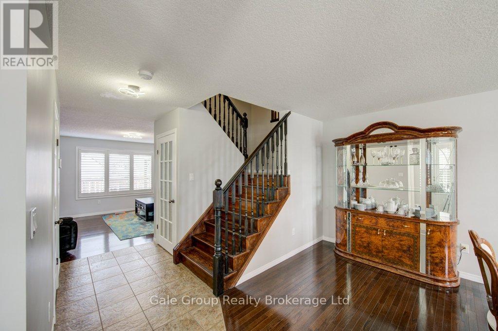 386 Fairway Road, Woodstock (Woodstock - North), Ontario  N4T 0E1 - Photo 5 - X13115118