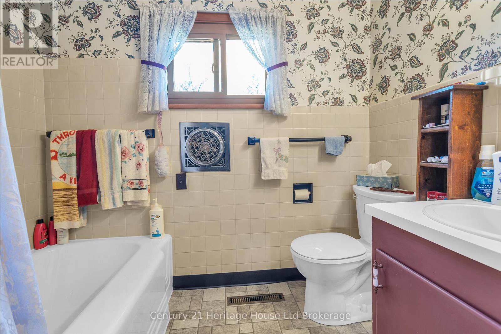 88 Potters Road, Tillsonburg, Ontario  N4G 4G7 - Photo 13 - X13116114