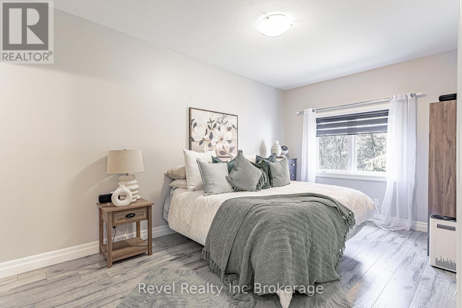 538 Lampman Place, Woodstock (Woodstock - South), Ontario  N4S 8L6 - Photo 13 - X13123648
