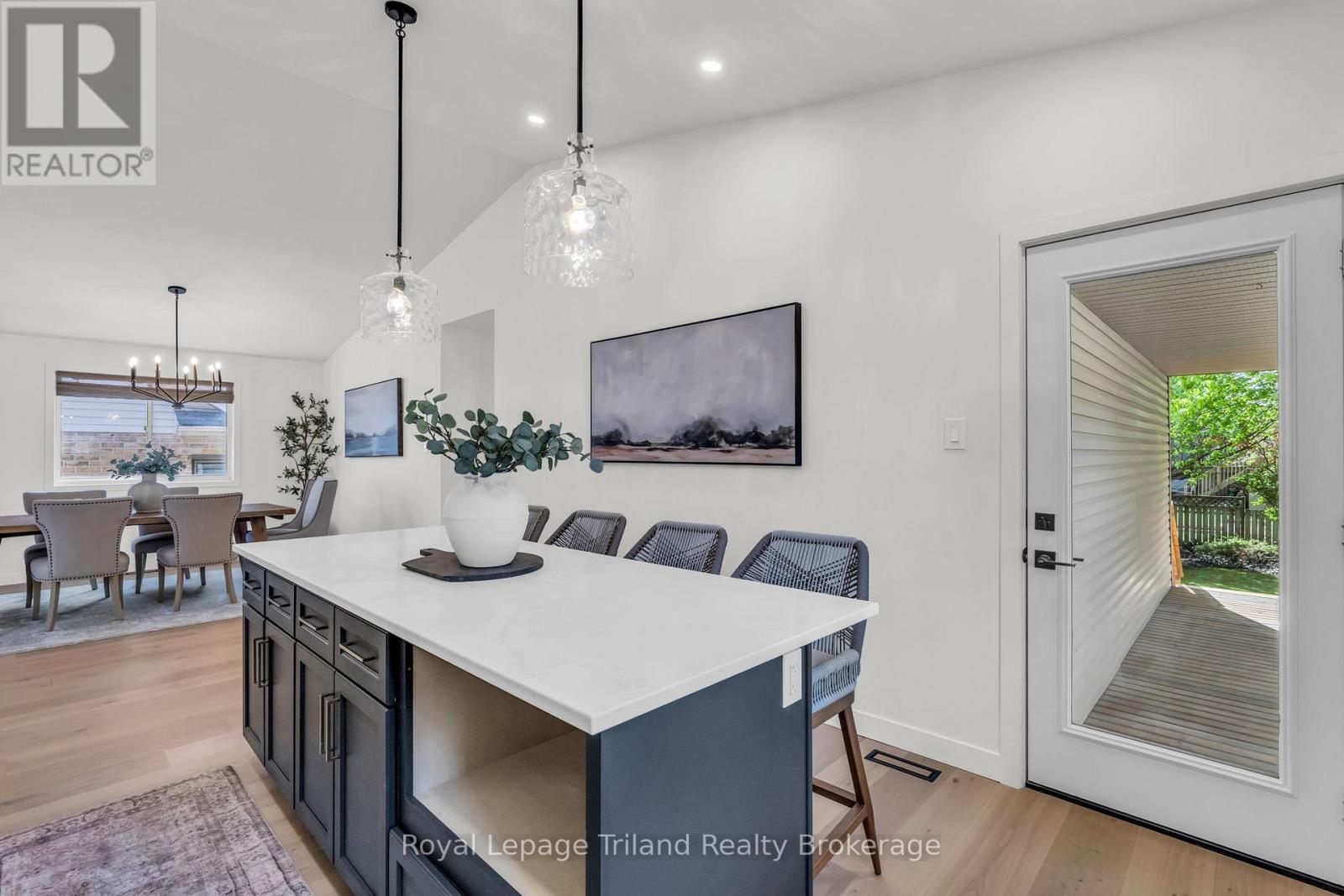 64 Hickory Boulevard W, Strathroy-Caradoc (Se), Ontario  N7G 4E9 - Photo 12 - X13126182