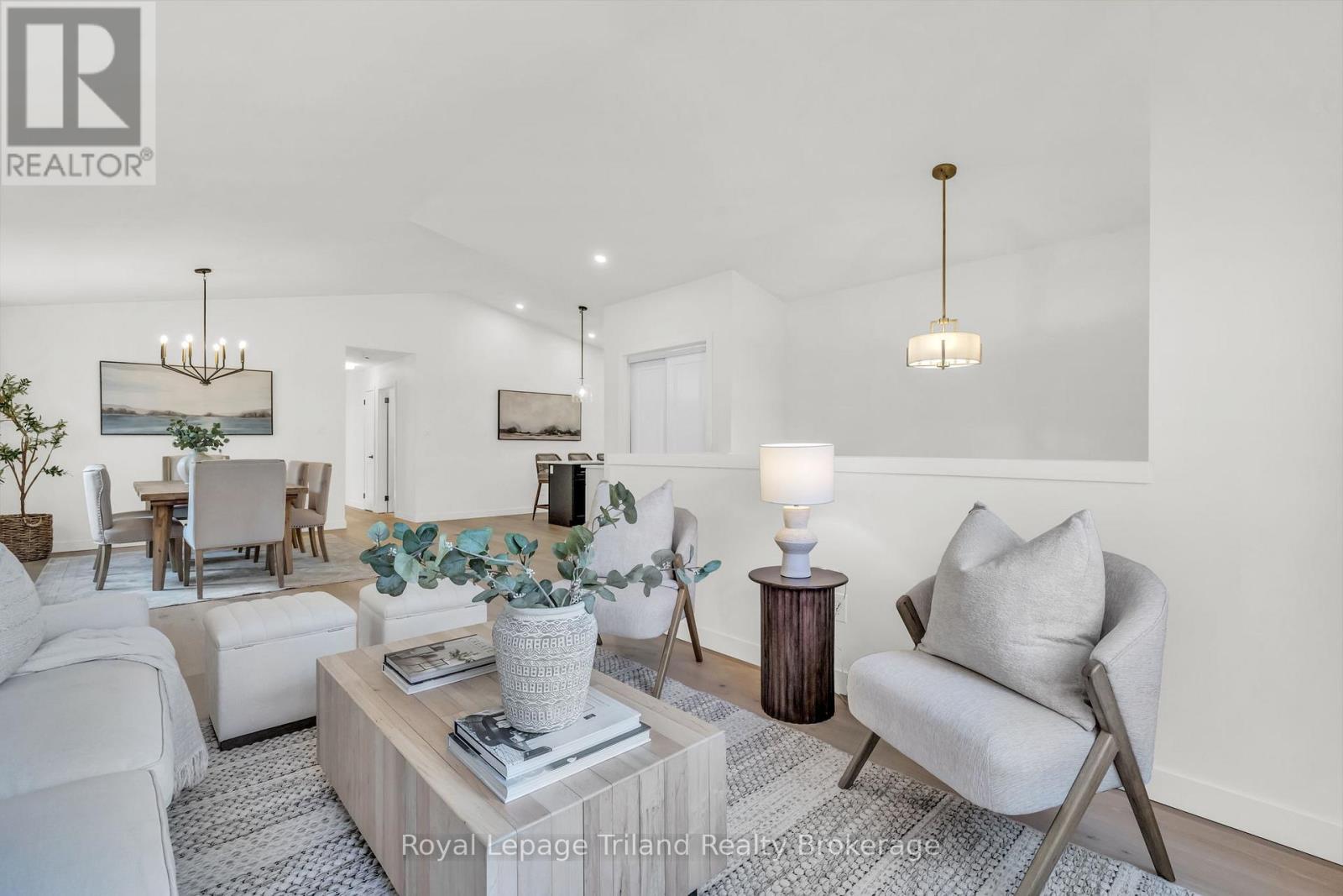 64 Hickory Boulevard W, Strathroy-Caradoc (Se), Ontario  N7G 4E9 - Photo 6 - X13126182