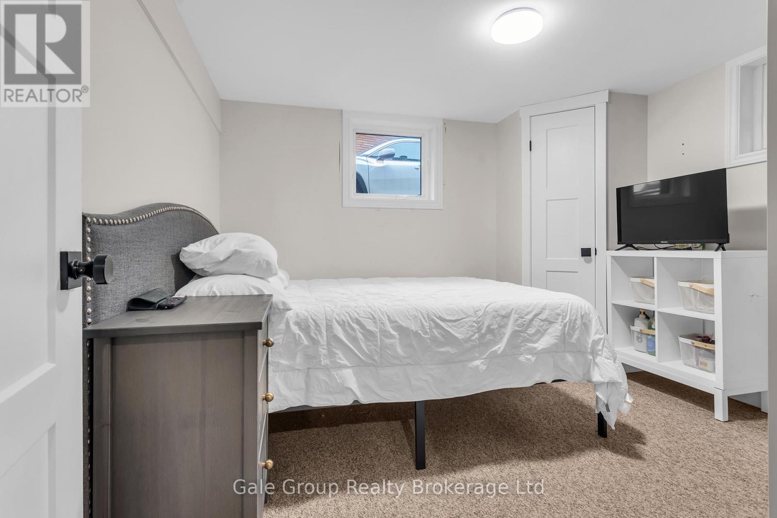 9 Strathcona Drive, London East (East O), Ontario  N5W 1P7 - Photo 15 - X13126194