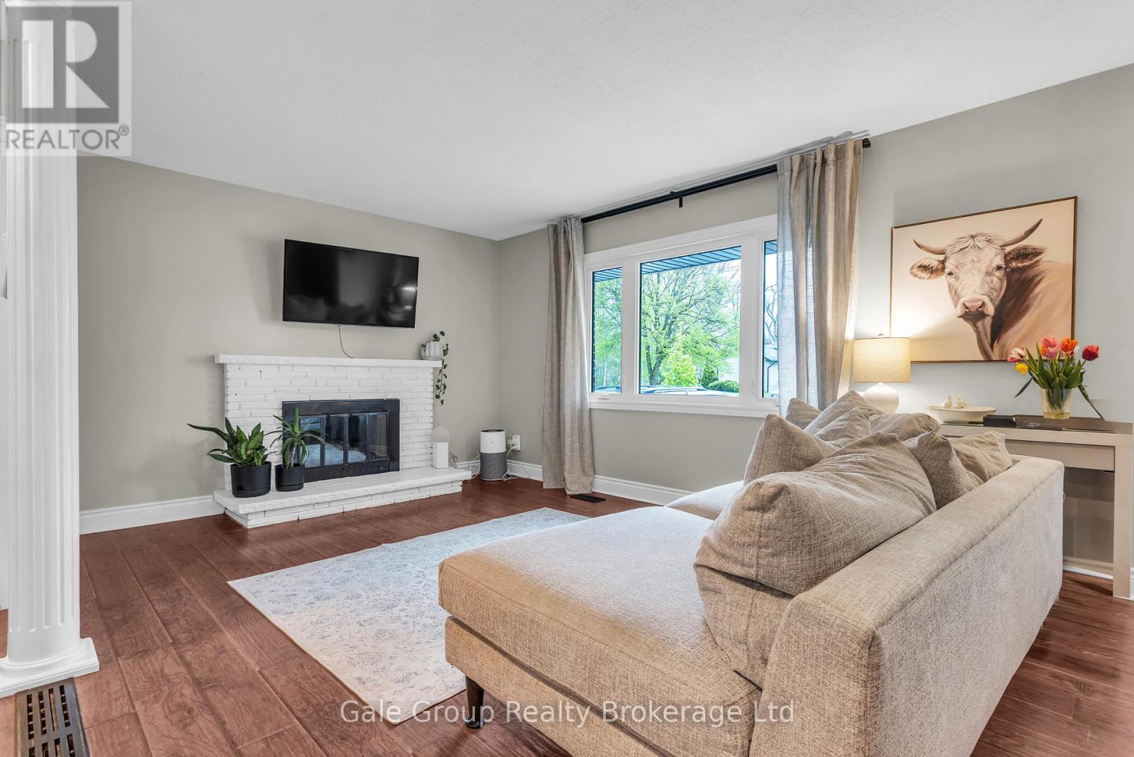9 Strathcona Drive, London East (East O), Ontario  N5W 1P7 - Photo 4 - X13126194