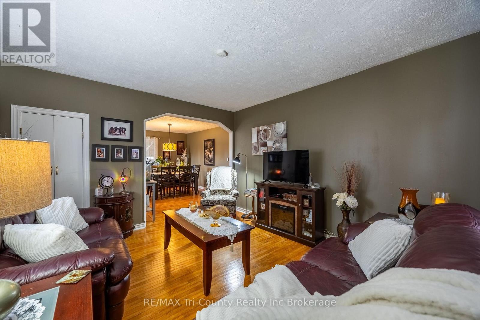 23 Pine Street, Tillsonburg, Ontario  N4G 1L5 - Photo 16 - X13129680