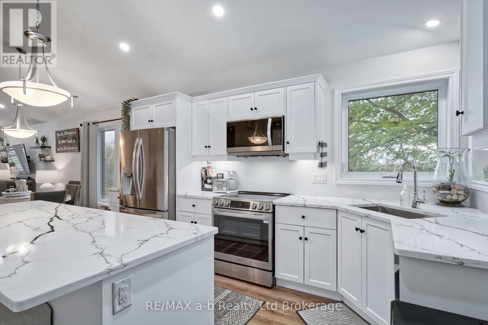 305 Robinson Street, Woodstock (Woodstock - South), Ontario  N4S 3B8 - Photo 11 - X13131530