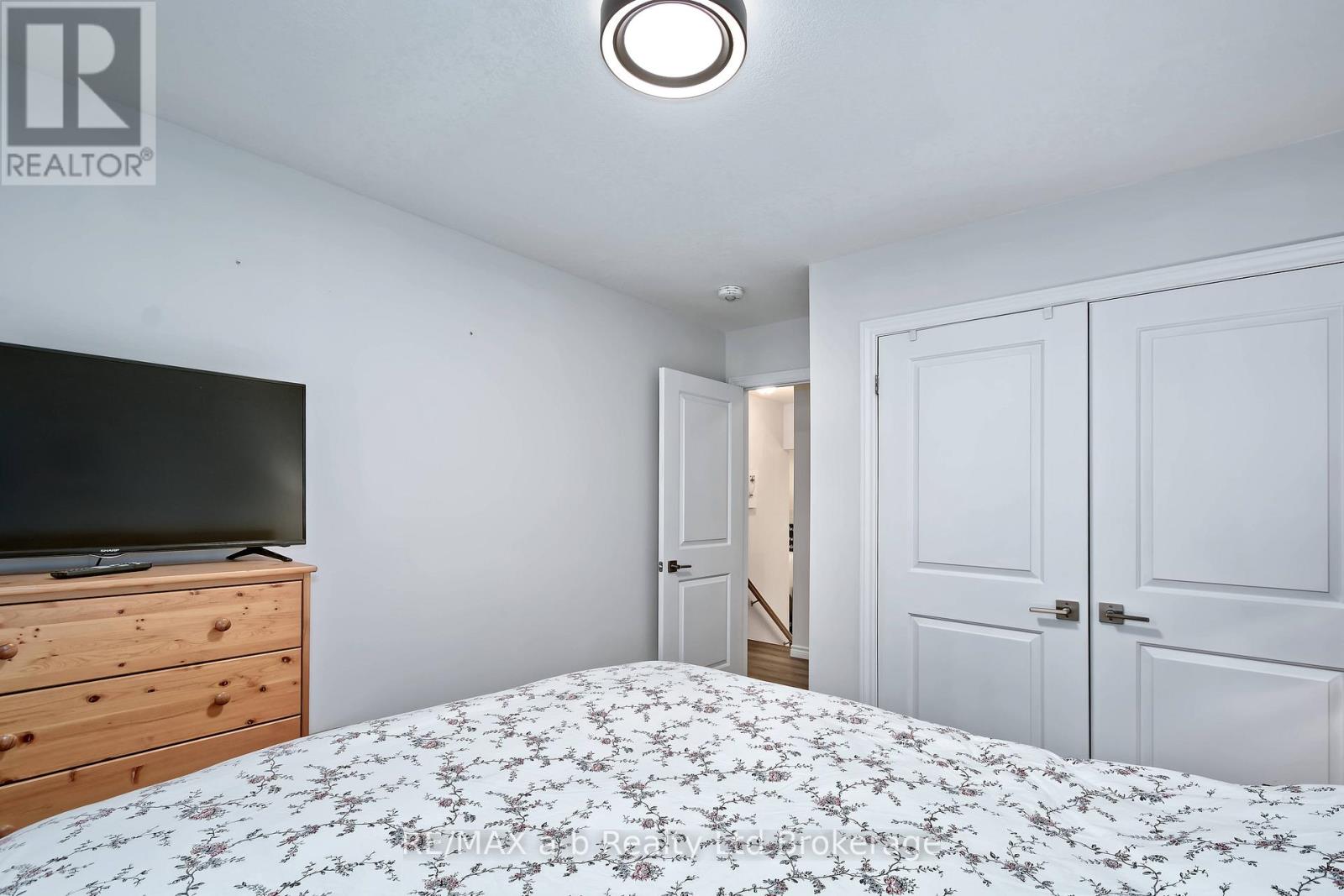 305 Robinson Street, Woodstock (Woodstock - South), Ontario  N4S 3B8 - Photo 18 - X13131530