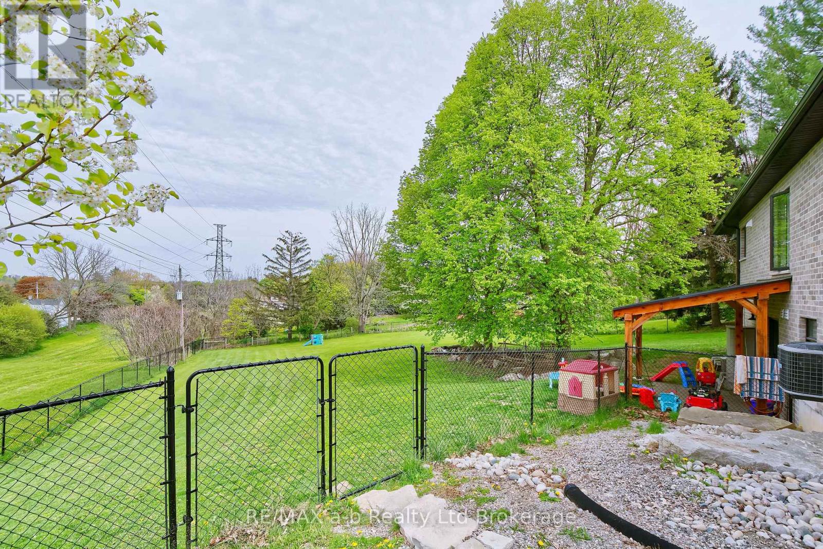 305 Robinson Street, Woodstock (Woodstock - South), Ontario  N4S 3B8 - Photo 38 - X13131530