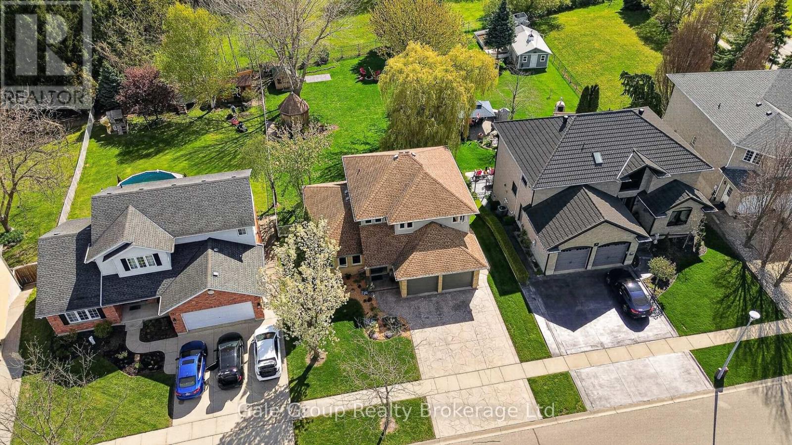 89 Lindsay Road, Woodstock (Woodstock - South), Ontario  N4V 1A8 - Photo 2 - X13135006