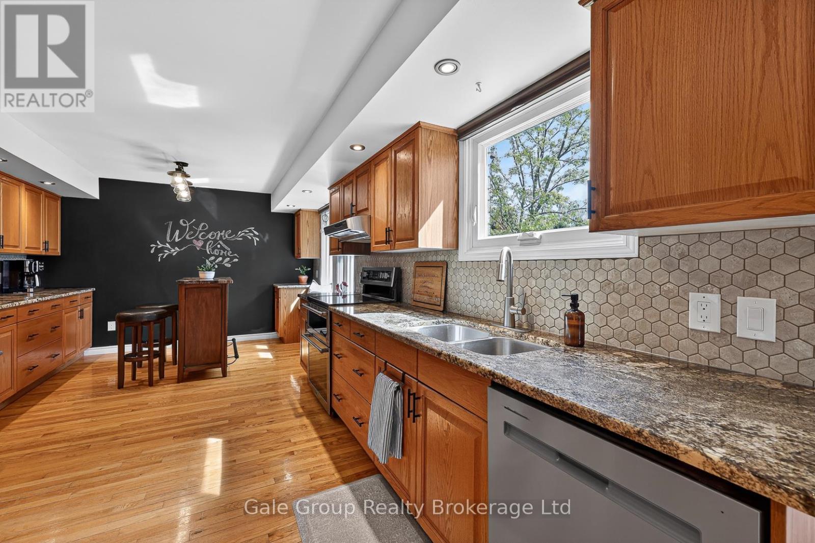 89 Lindsay Road, Woodstock (Woodstock - South), Ontario  N4V 1A8 - Photo 8 - X13135006