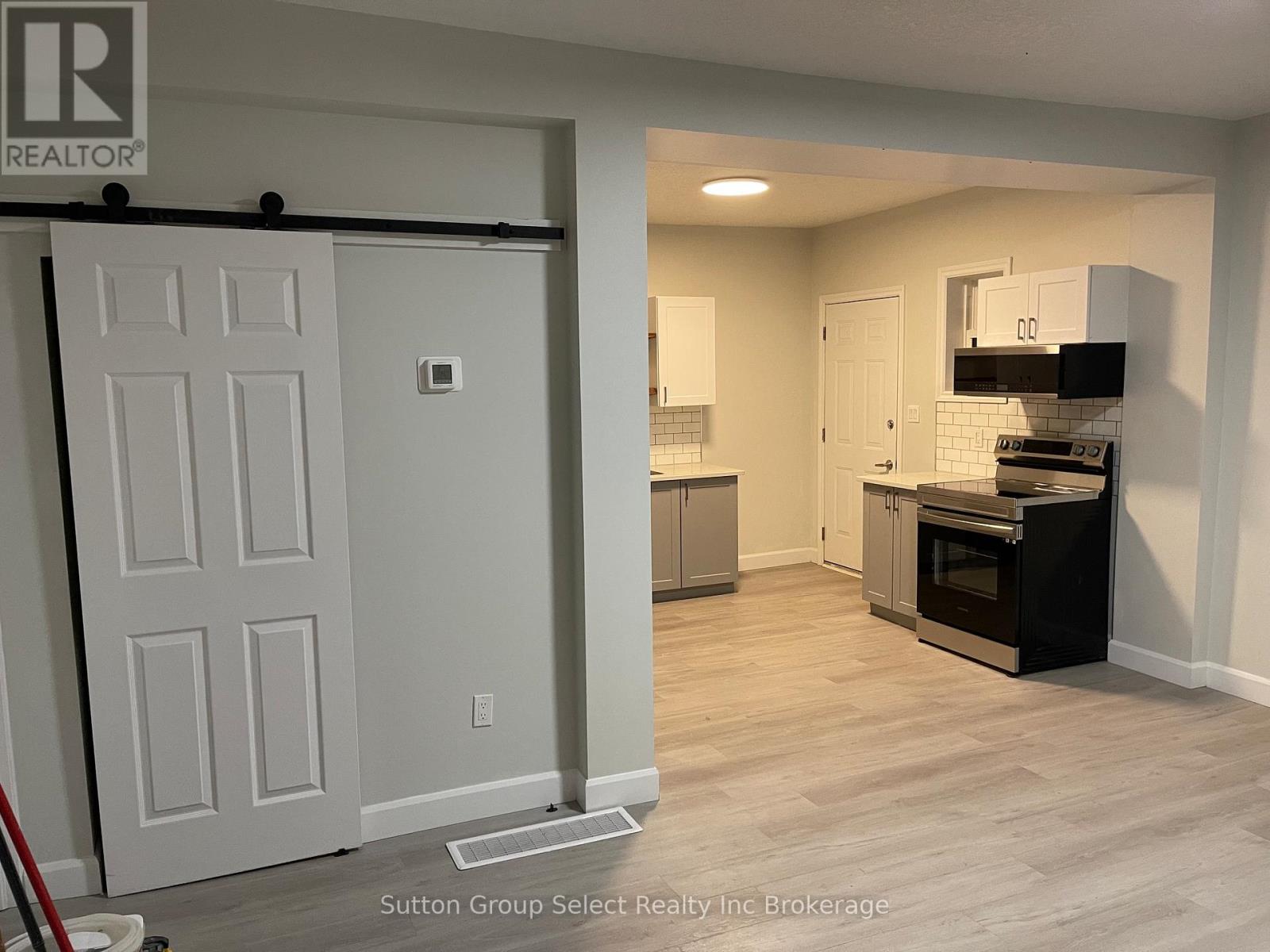 100 Finkle Street, Woodstock (Woodstock - South), Ontario  N4S 3C8 - Photo 10 - X13137310
